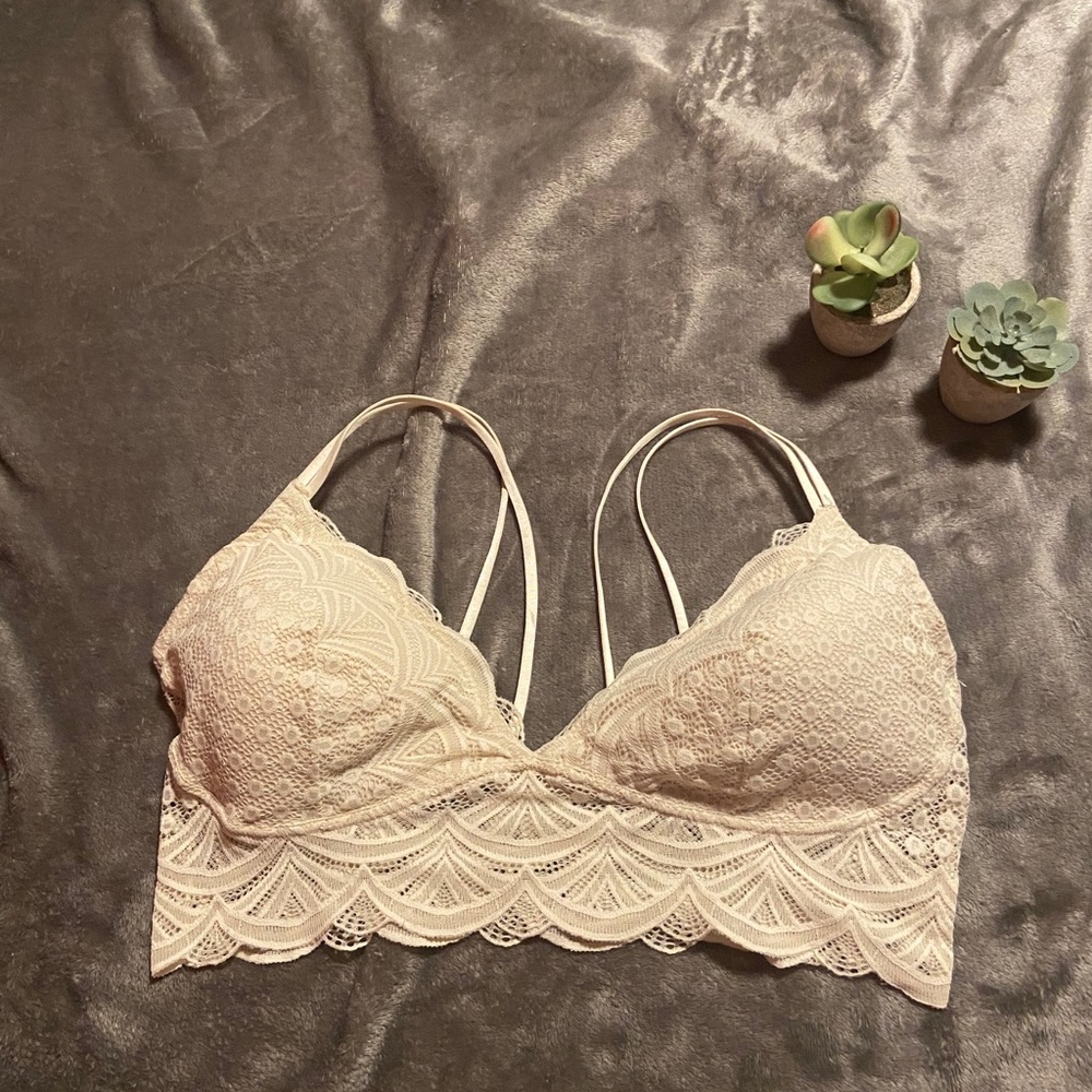 Lace bralette🌟